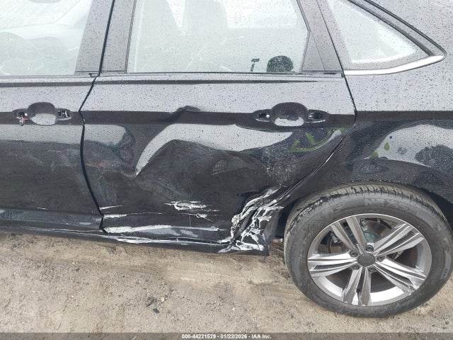 2022 VOLKSWAGEN JETTA 3VW7M7BU4NM023150 Photo 5