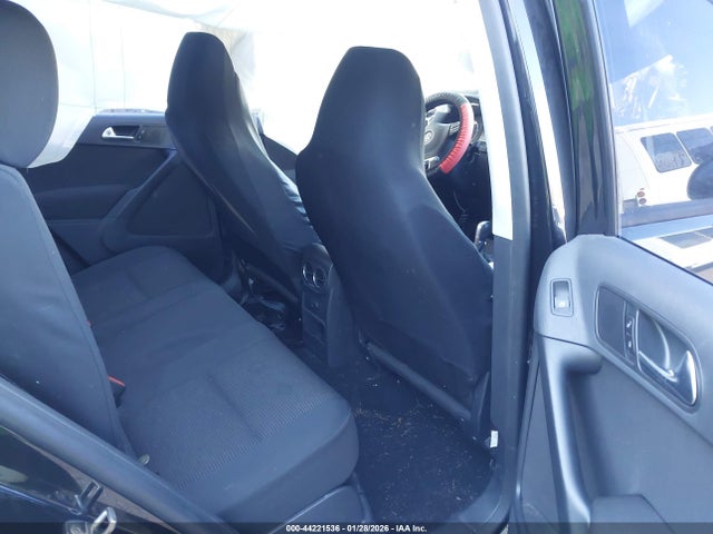 Продаж на аукціоні авто 2017 Volkswagen Tiguan 2.0t/2.0t S, vin: WVGAV7AX2HK049478, номер лоту: 44221536