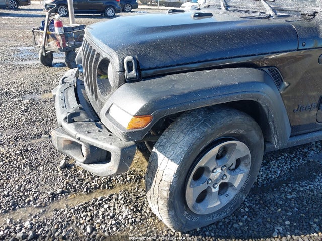 1C4HJXDN5MW755744 Jeep Wrangler Unlimited Freedom 4x4