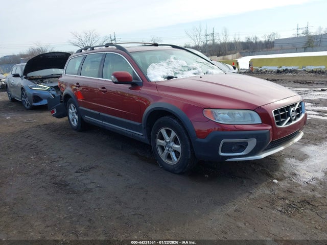 2011 VOLVO XC70 YV4952BZ8B1103189