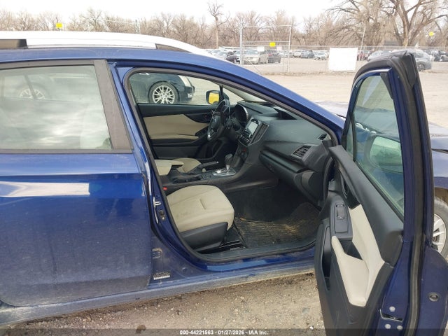 Продаж на аукціоні авто 2018 Subaru Impreza 2.0i Premium, vin: 4S3GTAB67J3717248, номер лоту: 44221563