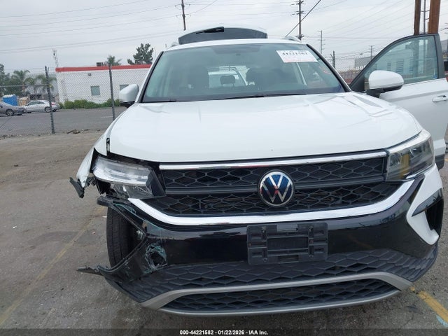 2022 VOLKSWAGEN TAOS 3VVRX7B24NM090138 Photo 5