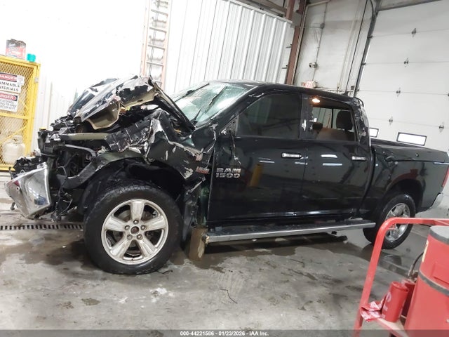 Продажа на аукционе авто 2017 Ram 1500 Big Horn  4x4 5'7 Box, vin: 1C6RR7LT6HS597285, номер лота: 44221586