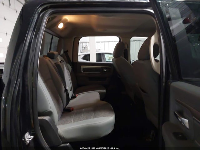 Продажа на аукционе авто 2017 Ram 1500 Big Horn  4x4 5'7 Box, vin: 1C6RR7LT6HS597285, номер лота: 44221586