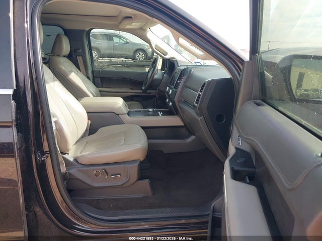 Продажа на аукционе авто 2021 Ford Expedition Limited Max, vin: 1FMJK1KT0MEA62286, номер лота: 44221593