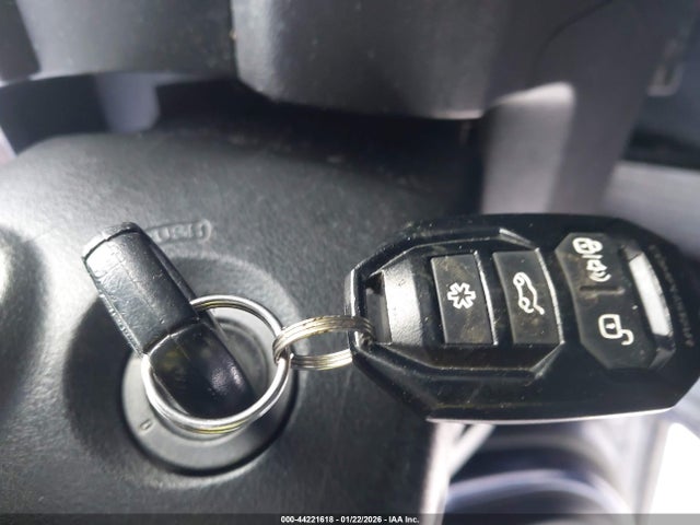 2007 HONDA CR-V JHLRE48567C111387 Photo 10