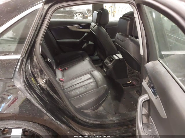 2017 AUDI A4 WAUENAF41HN006358 Photo 7