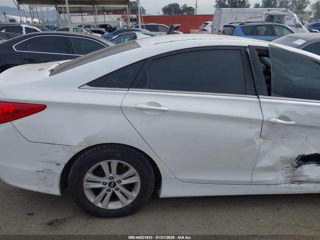 Hyundai SONATA GLS 2014 5NPEB4AC8EH906410 Image 12