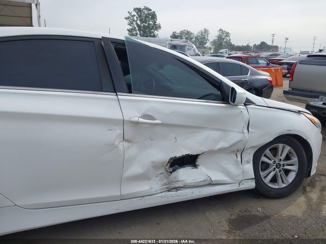 Hyundai SONATA GLS 2014 5NPEB4AC8EH906410 Image 13