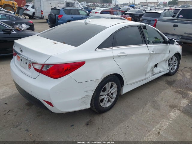 Hyundai SONATA GLS 2014 5NPEB4AC8EH906410 Image 4