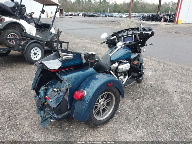 2020 HARLEY-DAVIDSON FLHTCUTG 1HD1MAF13LB854535 Photo 3