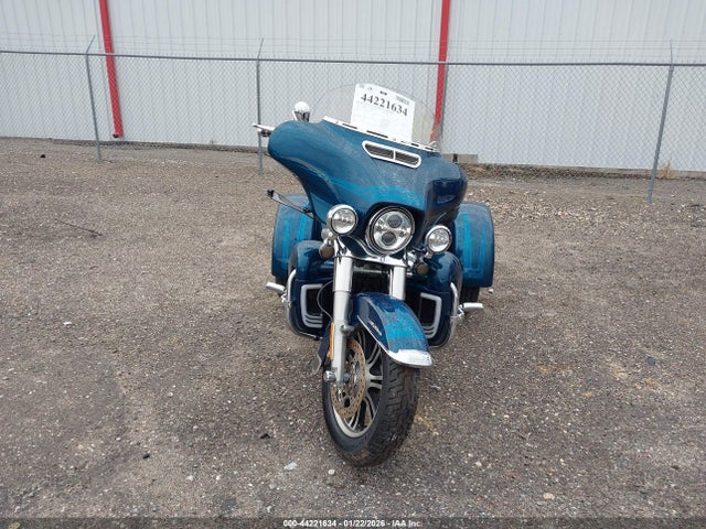 2020 HARLEY-DAVIDSON FLHTCUTG 1HD1MAF13LB854535 Photo 4