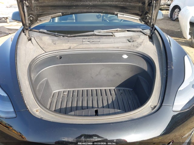 Продаж на аукціоні авто 2023 Tesla Model 3 Rear-wheel Drive, vin: 5YJ3E1EA3PF507038, номер лоту: 44221650