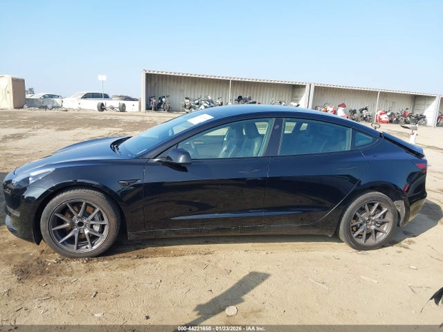 Продаж на аукціоні авто 2023 Tesla Model 3 Rear-wheel Drive, vin: 5YJ3E1EA3PF507038, номер лоту: 44221650