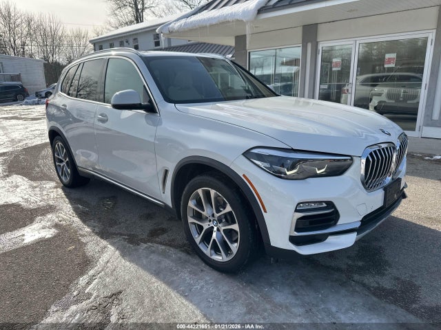 2019 BMW X5 5UXCR6C54KLL13405