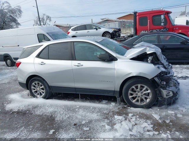 2020 Chevrolet Equinox Fwd Ls მანქანა იყიდება აუქციონზე, vin: 3GNAXHEV1LS704361, აუქციონის ნომერი: 44221656