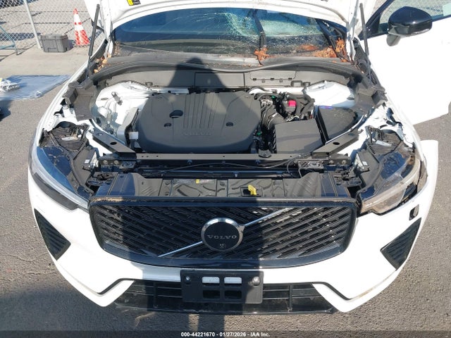 YV4M12RC4T1315130 Volvo Xc60 B5 Plus