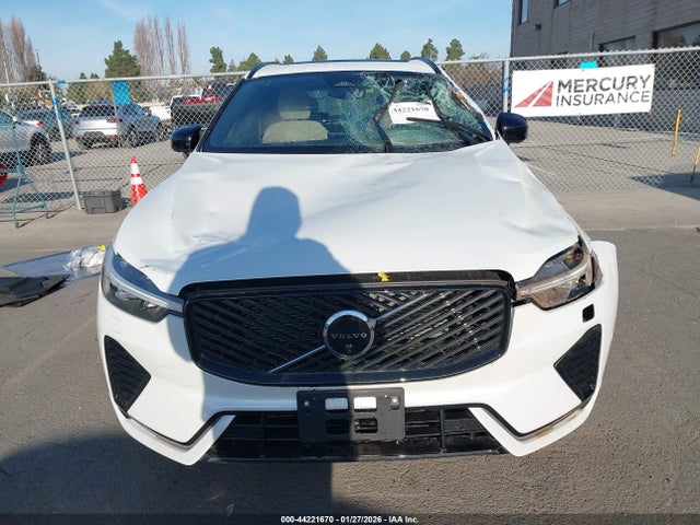 YV4M12RC4T1315130 Volvo Xc60 B5 Plus