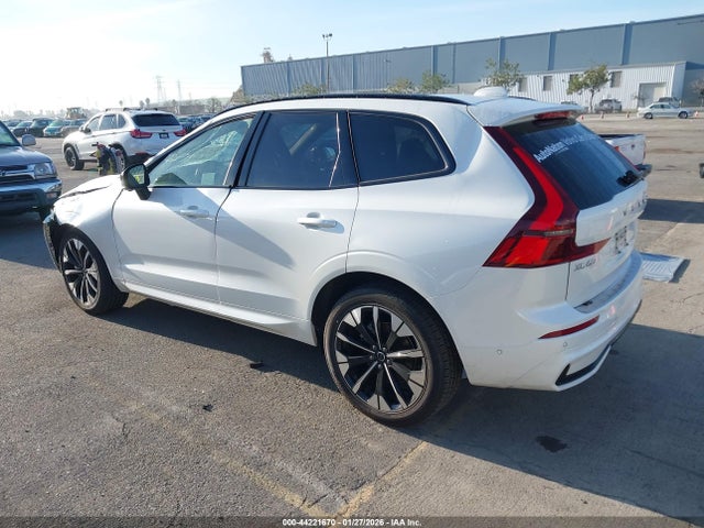 YV4M12RC4T1315130 Volvo Xc60 B5 Plus