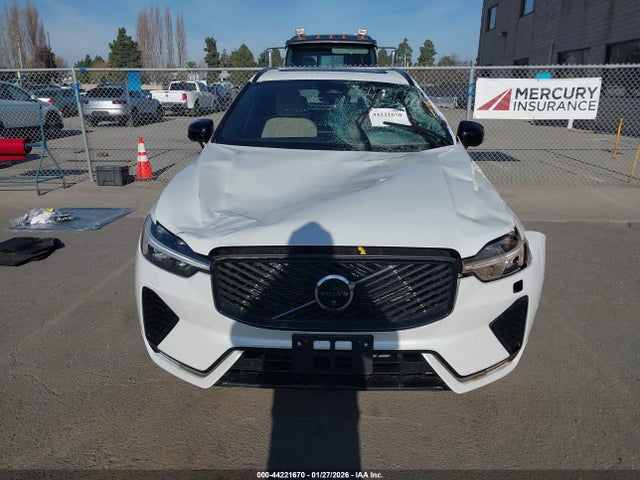 YV4M12RC4T1315130 Volvo Xc60 B5 Plus