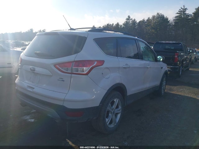 1FMCU9GX8EUD65739 Ford ESCAPE SE