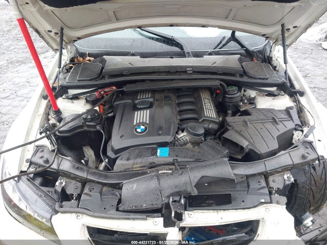 44221723 :رقم المزاد ، WBAVA33578P142549 vin ، 2008 Bmw 328i مزاد بيع