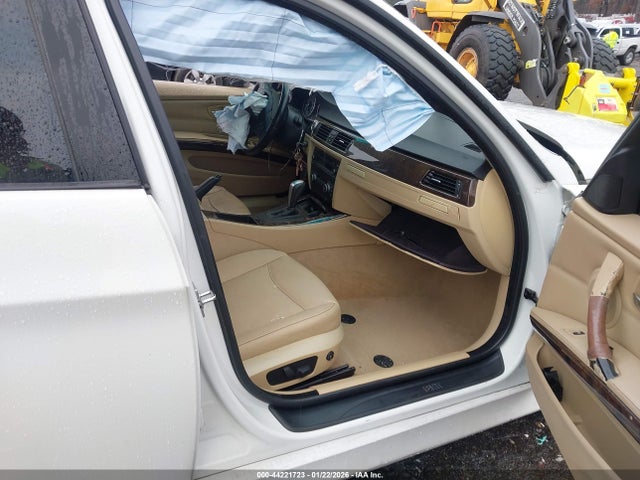 44221723 :رقم المزاد ، WBAVA33578P142549 vin ، 2008 Bmw 328i مزاد بيع