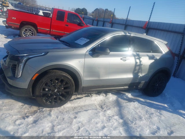 44221752 :رقم المزاد ، 1GYAZAR48PF151871 vin ، 2023 Cadillac Xt4 Fwd Luxury مزاد بيع