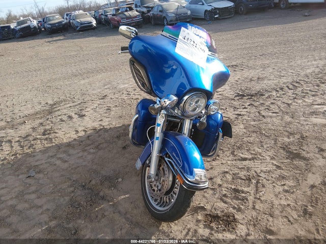 2009 HARLEY-DAVIDSON FLHTCU 1HD1FC4109Y651388 Photo 4