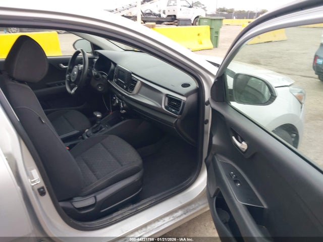 3KPA24AB2JE079203 KIA RIO S