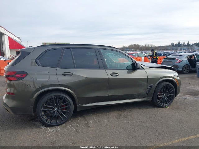 5UX33EU00S9Y18742 BMW X5 M60i
