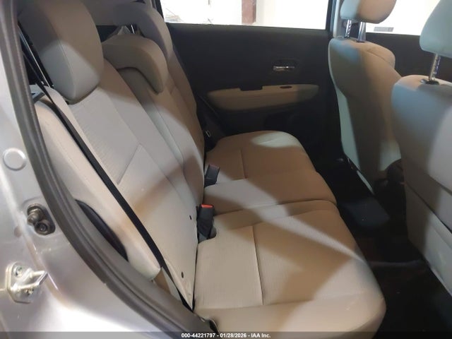 3CZRU6H37NM739426 Honda Hr-v Awd Lx