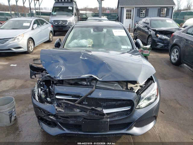 44221819 :رقم المزاد ، 55SWF4KB4GU138312 vin ، 2016 Mercedes-benz C 300 4matic مزاد بيع
