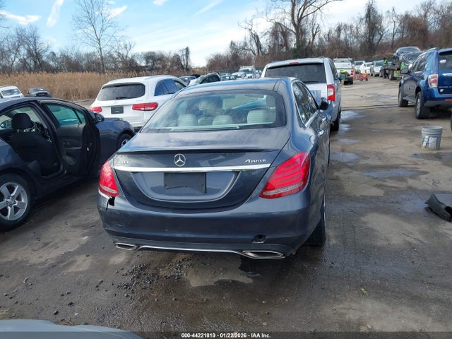 44221819 :رقم المزاد ، 55SWF4KB4GU138312 vin ، 2016 Mercedes-benz C 300 4matic مزاد بيع