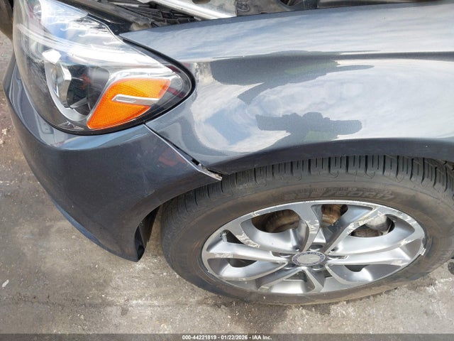 44221819 :رقم المزاد ، 55SWF4KB4GU138312 vin ، 2016 Mercedes-benz C 300 4matic مزاد بيع