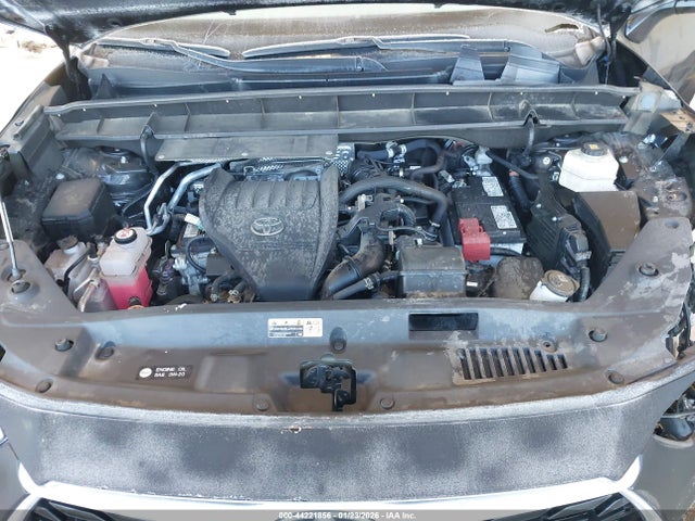 5TDKDRBH7PS518554 Toyota Highlander Xle