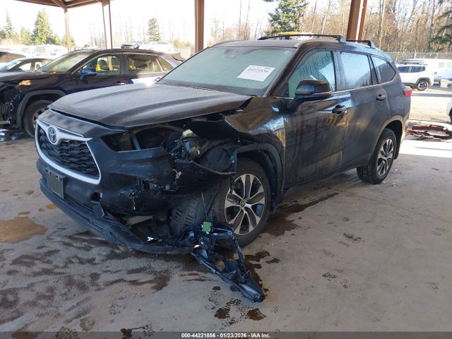 5TDKDRBH7PS518554 Toyota Highlander Xle