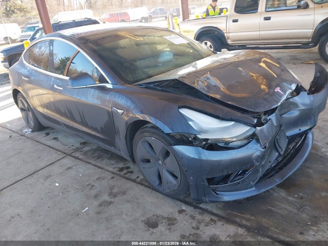 2018 TESLA MODEL 3 5YJ3E1EB1JF113845 Photo 0