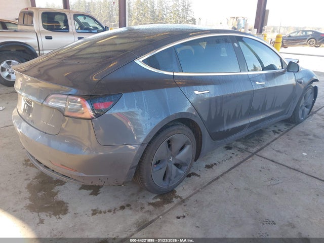2018 TESLA MODEL 3 5YJ3E1EB1JF113845 Photo 3