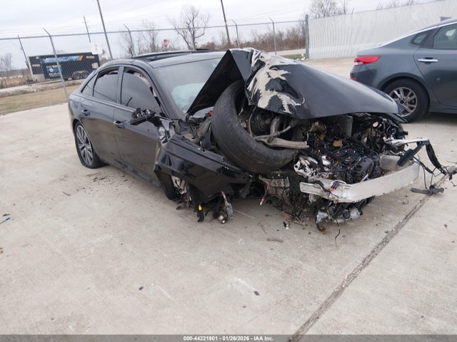 2021 AUDI A6 WAUE3AF21MN043439 Photo 0