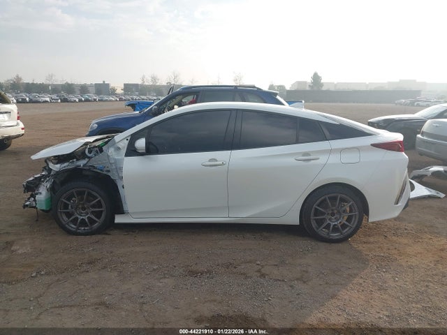 JTDKARFP3L3139640 Toyota Prius Prime Xle