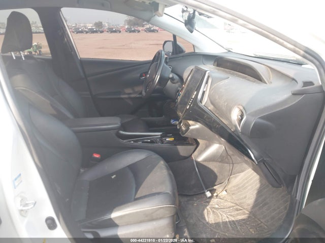 2020 TOYOTA PRIUS PRIME JTDKARFP3L3139640 Photo 4