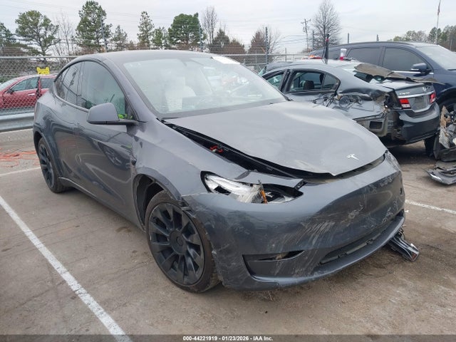 Продажа на аукционе авто 2023 Tesla Model Y, vin: 7SAYGAEE5PF903249, номер лота: 44221919