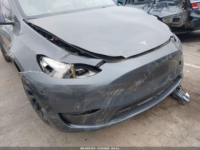 Продажа на аукционе авто 2023 Tesla Model Y, vin: 7SAYGAEE5PF903249, номер лота: 44221919
