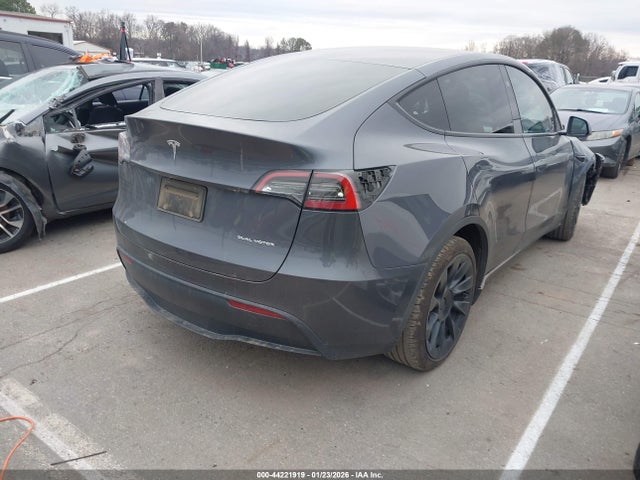 2023 TESLA MODEL Y 7SAYGAEE5PF903249 Photo 3