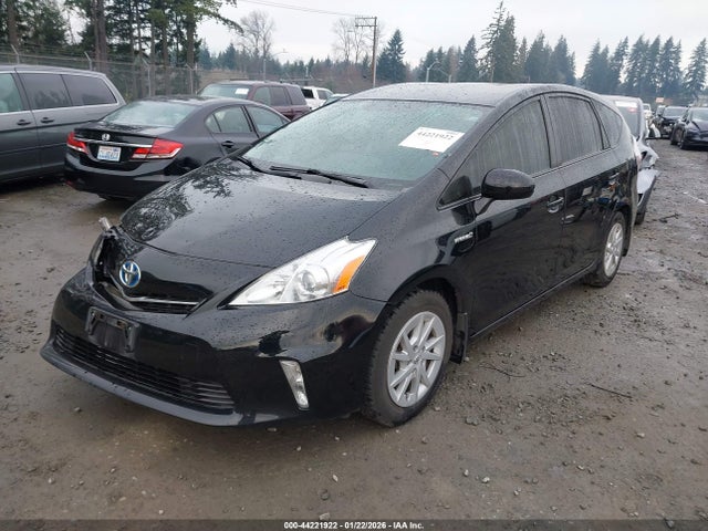 JTDZN3EU5E3306588 Toyota Prius V Three