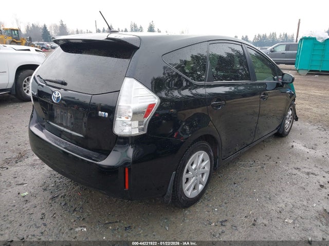 JTDZN3EU5E3306588 Toyota Prius V Three
