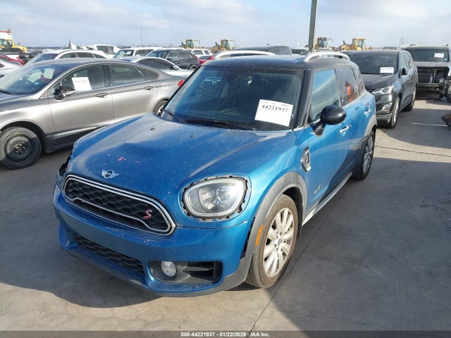 2018 MINI COUNTRYMAN WMZYT5C33J3E61502 Photo 1