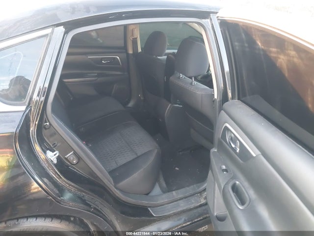 Продажа на аукционе авто 2017 Nissan Altima 2.5 Sv, vin: 1N4AL3AP4HC162612, номер лота: 44221944