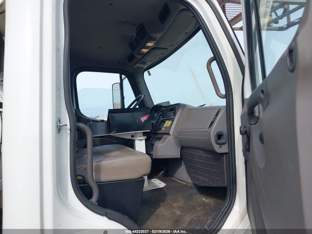 Freightliner M2 106 Medium Duty 2014 1FVACXDT7EHFX1736 Image 6